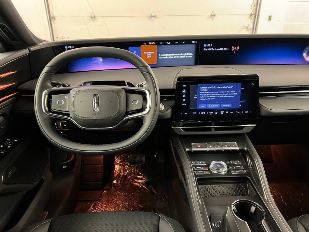 Used 2026 Lincoln Nautilus Reserve w/ Jet Appearance Package AWD/4WD image 8