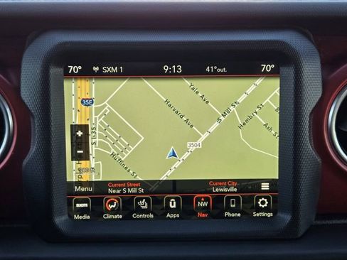 Certified 2023 Jeep Gladiator Rubicon w/ Cold Weather Group image 18