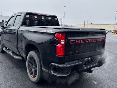 Used 2023 Chevrolet Silverado 1500 RST w/ Redline Edition image 3