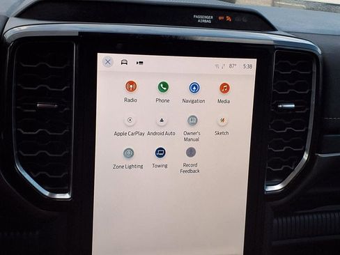 Used 2024 Ford Ranger Lariat w/ Trailer Tow Package image 20