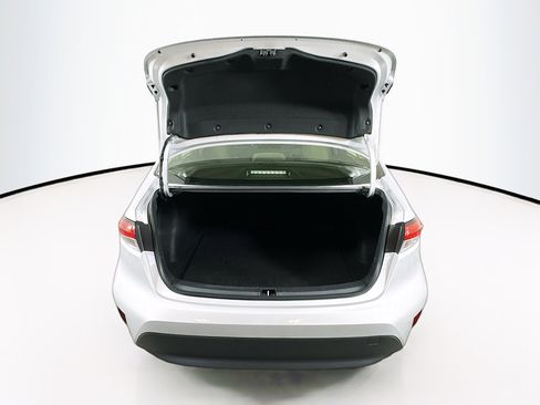 Used 2025 Toyota Corolla LE FWD image 26
