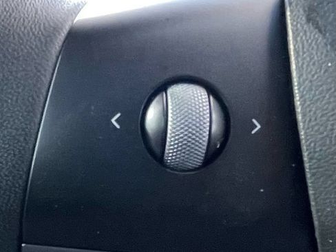 Used 2021 Tesla Model 3 Standard Range RWD image 18
