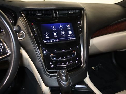Used 2019 Cadillac CTS Luxury RWD image 42