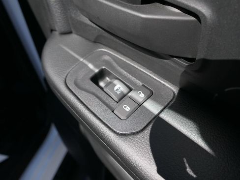 New 2026 RAM 5500 Tradesman w/ Chrome Appearance Group AWD/4WD image 23