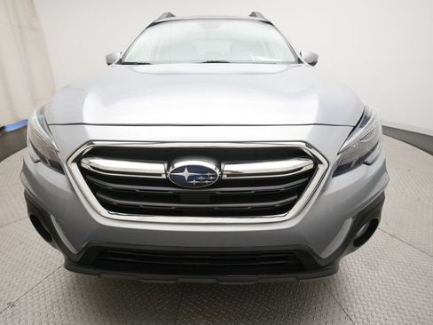 Used 2019 Subaru Outback 2.5i Premium AWD/4WD image 11