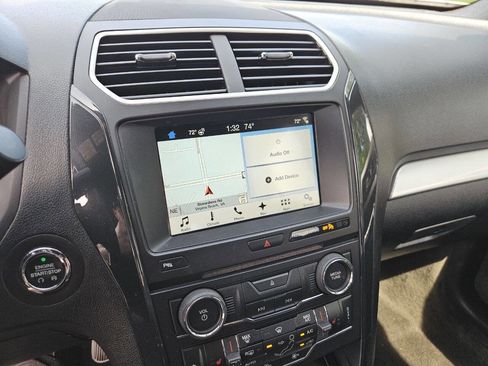 Used 2017 Ford Explorer XLT w/ Equipment Group 202A image 23