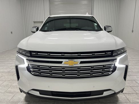 Used 2023 Chevrolet Suburban Premier image 32