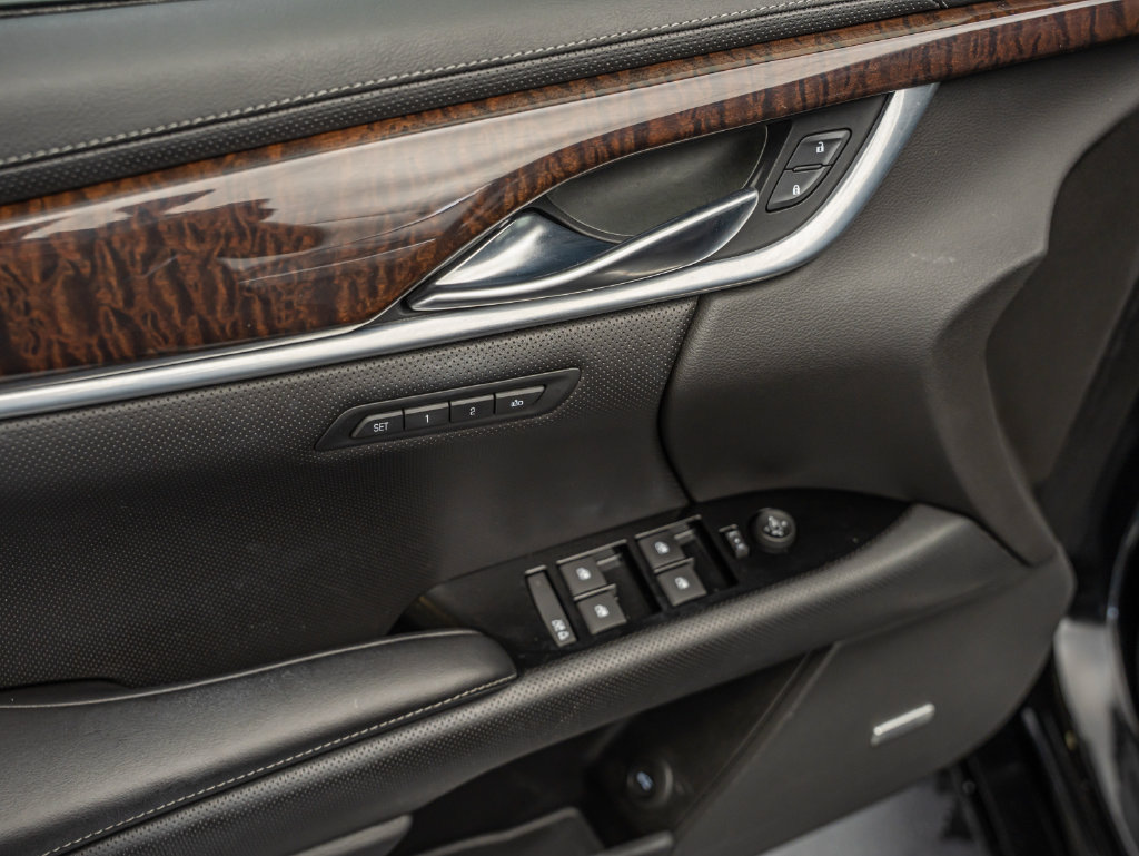 Used 2016 Cadillac XTS Premium FWD image 15
