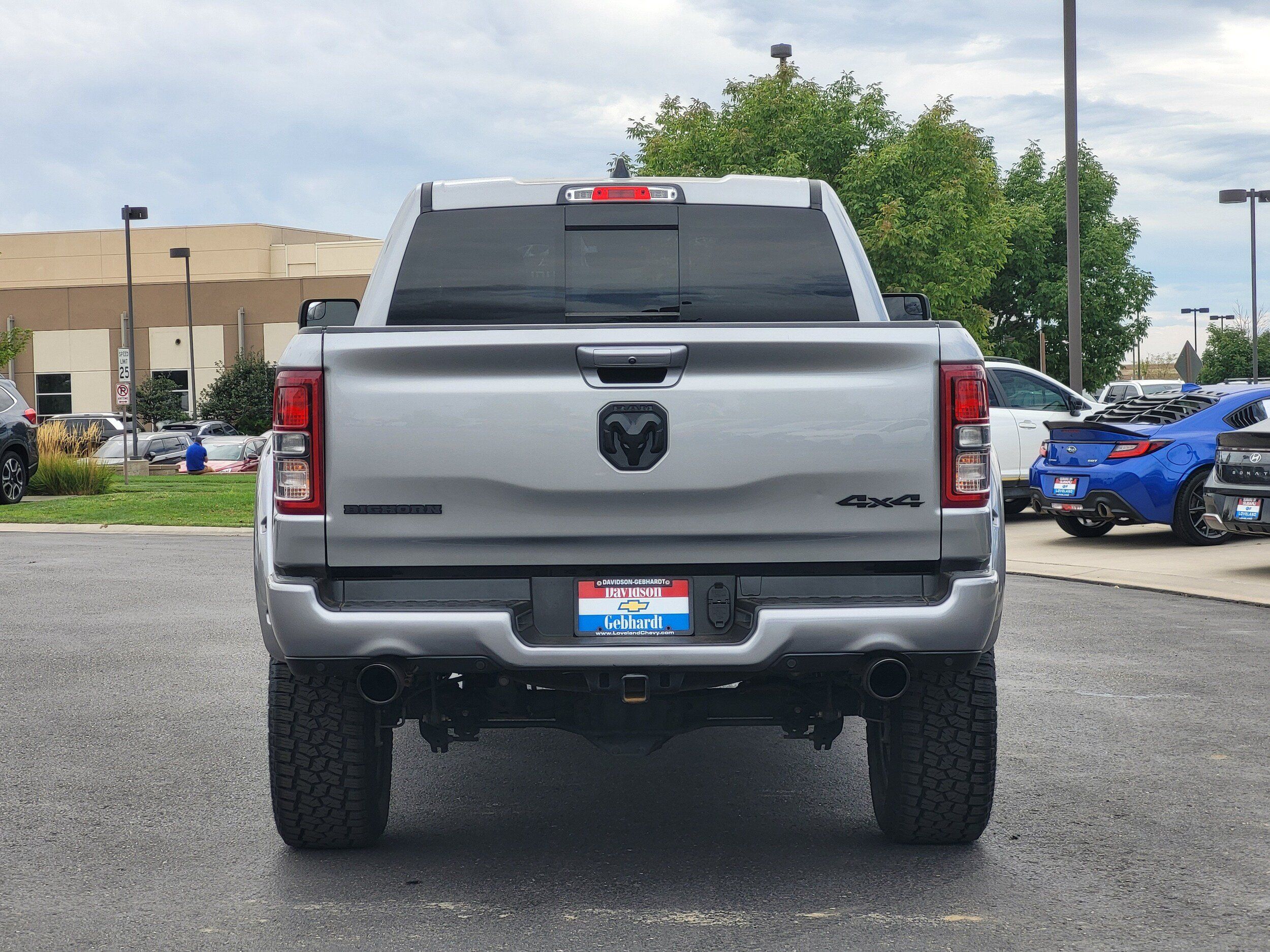 Used 2022 RAM 1500 Big Horn w/ Night Edition AWD/4WD image 7