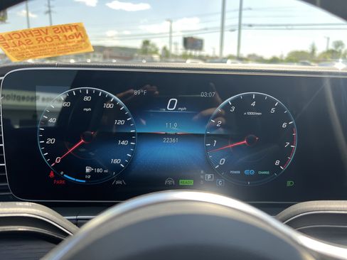 Used 2023 Mercedes-Benz GLS 450 4MATIC image 21