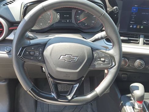 Certified 2024 Chevrolet Trax RS w/ Driver Confidence Package FWD image 28