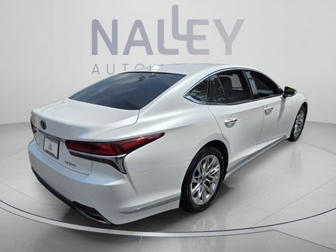 Used 2019 Lexus LS 500 w/ Accessory Package (Z1) RWD image 5