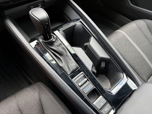 Used 2024 Honda Accord Sport image 19