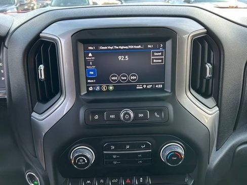 Certified 2026 Chevrolet Silverado 1500 Custom image 25