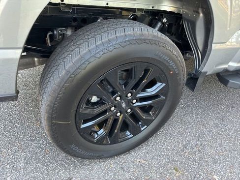 Used 2026 Ford F150 Lariat w/ Equipment Group 501A Mid AWD/4WD image 15