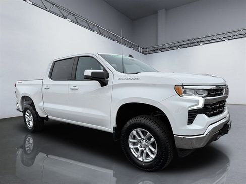 Used 2023 Chevrolet Silverado 1500 LT image 8