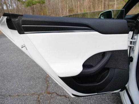 Used 2021 Tesla Model S Plaid image 30