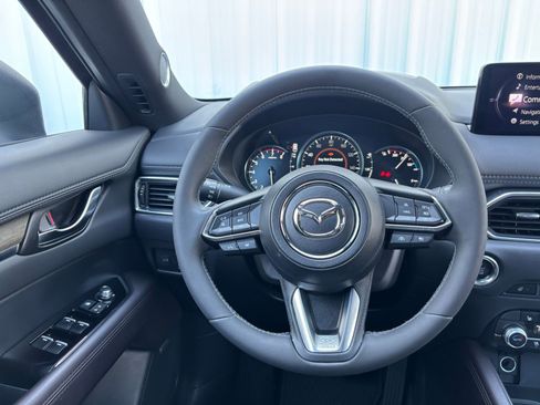 Used 2023 MAZDA CX-5 Signature image 23