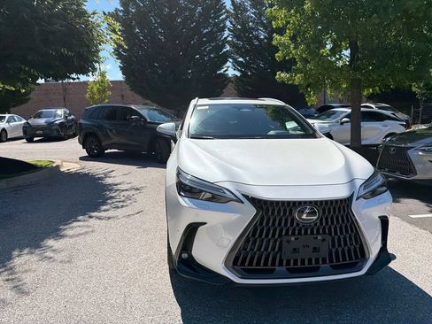 Certified 2024 Lexus NX 350 AWD w/ Vision Package image 6