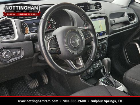 Used 2022 Jeep Renegade Latitude w/ Convenience Group AWD/4WD image 26