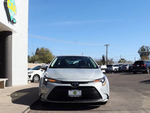 Used 2024 Toyota Corolla LE image 16