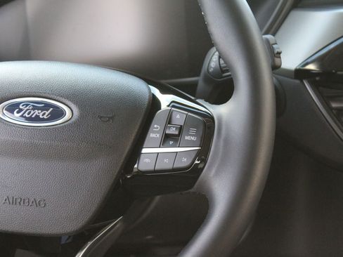 Used 2023 Ford Escape Active image 19