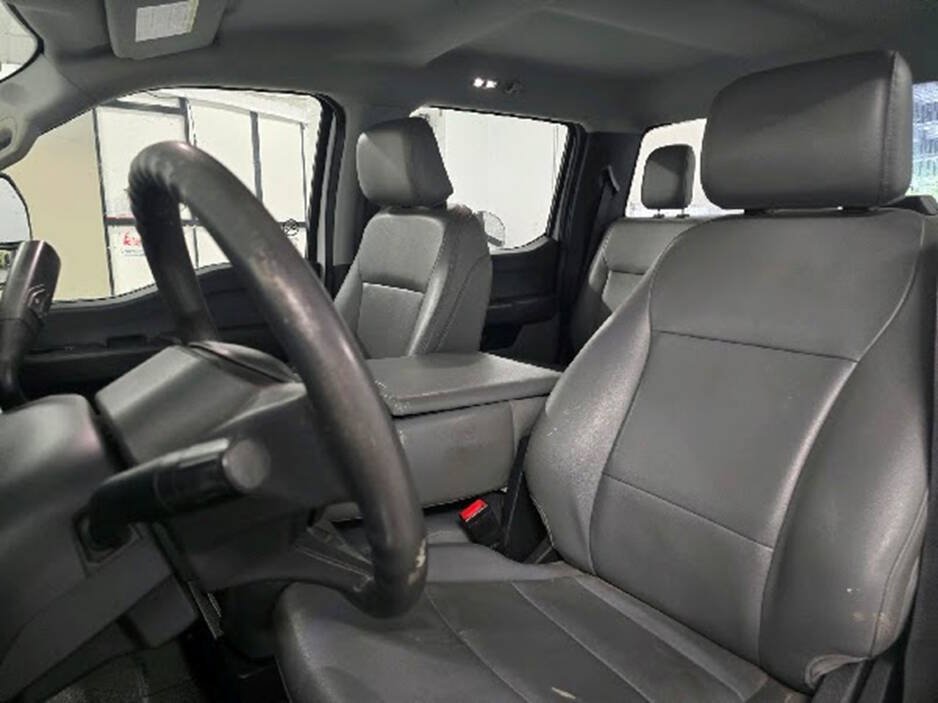 Used 2023 Ford F250 XL w/ FX4 Off-Road Package AWD/4WD image 13
