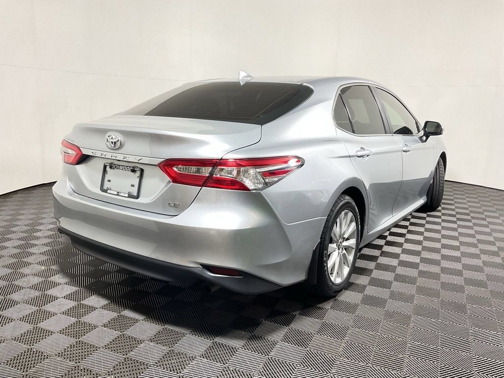 Used 2020 Toyota Camry LE FWD image 15