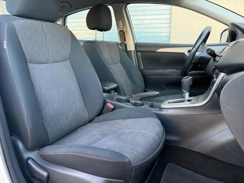 Used 2015 Nissan Sentra SV image 17