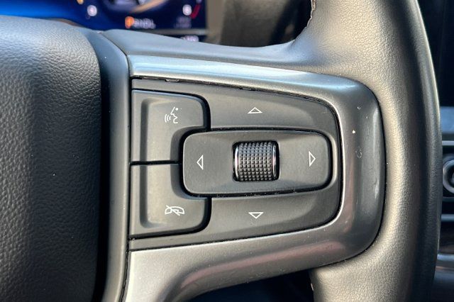 Used 2025 Chevrolet Silverado 1500 LT RWD image 32