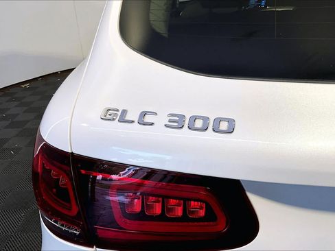 Certified 2022 Mercedes-Benz GLC 300 4MATIC image 33