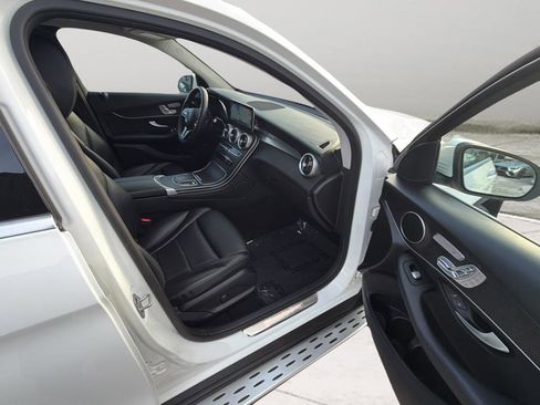 Certified 2022 Mercedes-Benz GLC 300 4MATIC image 21