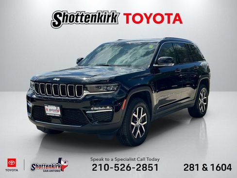 Used 2025 Jeep Grand Cherokee Limited RWD image 1