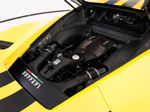Used 2020 Ferrari 488 Pista image 46