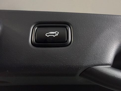 Used 2023 Kia Niro Wave FWD image 24