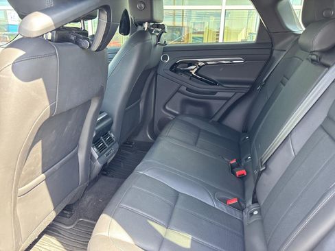 Used 2023 Land Rover Range Rover Evoque S AWD/4WD image 33