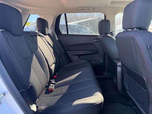 Used 2017 GMC Terrain SLE w/ Convenience Package AWD/4WD image 14