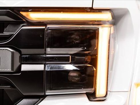 Used 2025 Ford F150 Raptor AWD/4WD image 27