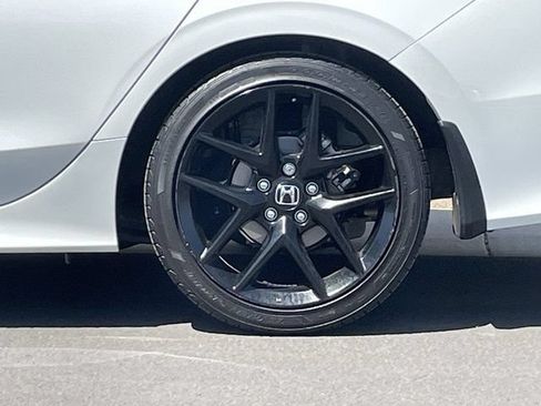 Certified 2025 Honda Civic Sport image 18