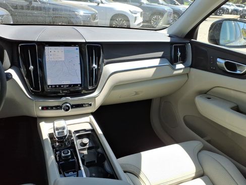Certified 2024 Volvo XC60 B5 Ultimate w/ Protection Package Premier AWD/4WD image 14