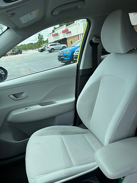 Used 2024 Hyundai Kona SEL AWD/4WD image 7
