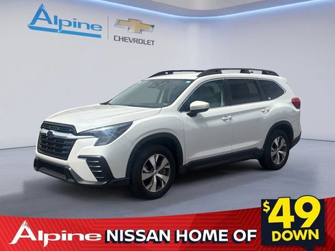 Used 2025 Subaru Ascent Premium AWD/4WD image 1