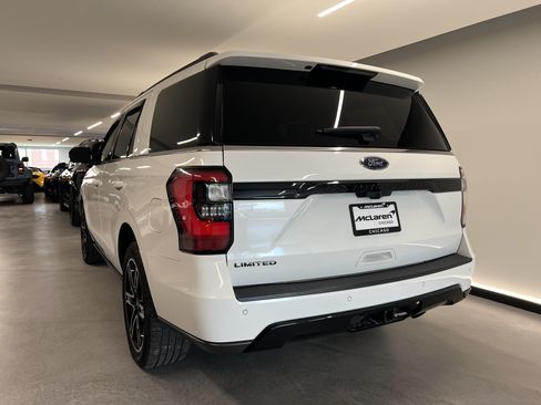 Used 2020 Ford Expedition Limited w/ Equipment Group 303A AWD/4WD image 5