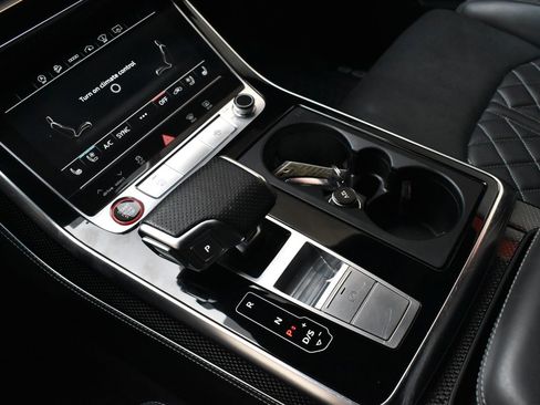 Used 2021 Audi SQ8 Prestige image 36