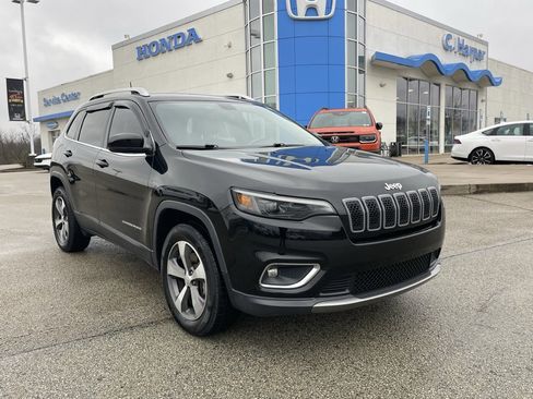 Used 2020 Jeep Cherokee Limited image 1