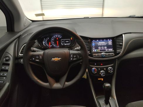 Used 2020 Chevrolet Trax LS w/ Tint and Cruise Package AWD/4WD image 22