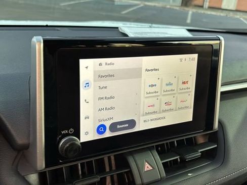 Used 2024 Toyota RAV4 LE image 17