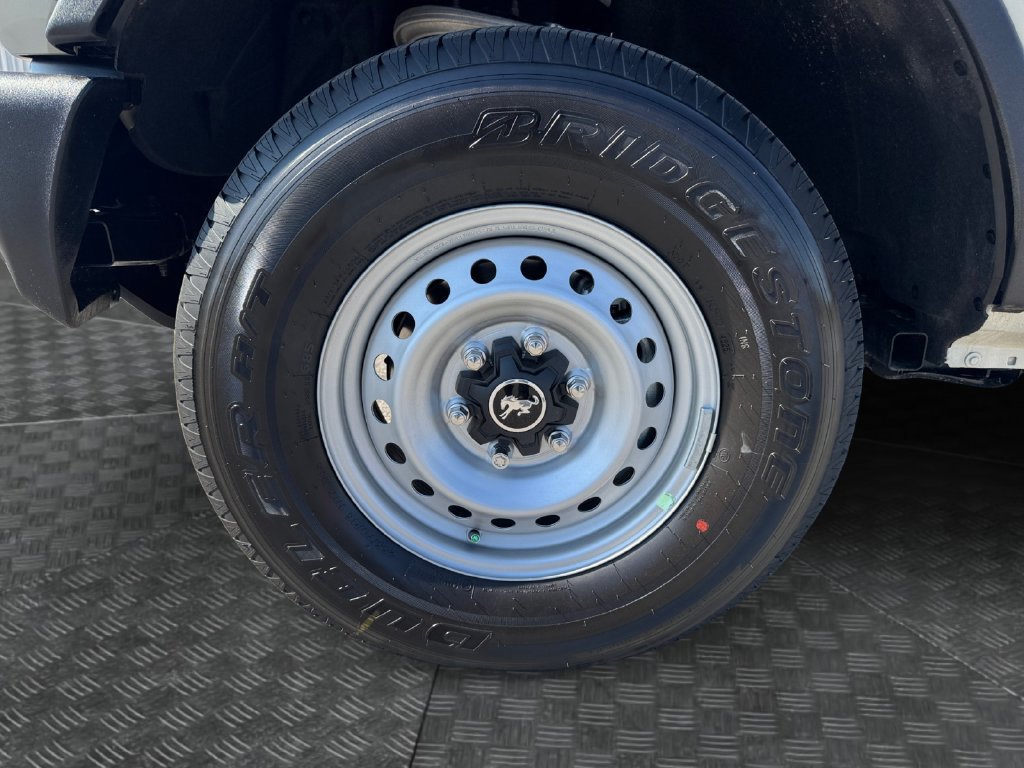 Used 2026 Ford Bronco 2-Door AWD/4WD image 14