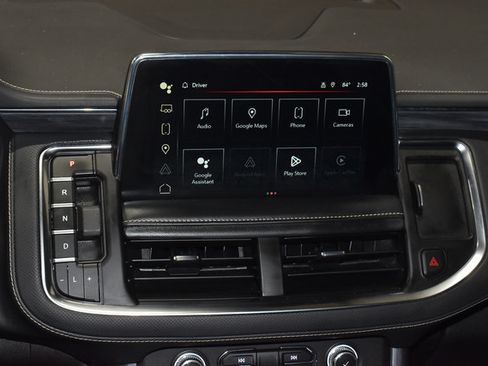 Used 2024 GMC Yukon SLT w/ SLT Premium Package AWD/4WD image 35