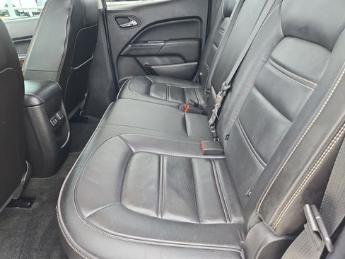 Used 2018 GMC Canyon Denali RWD image 18